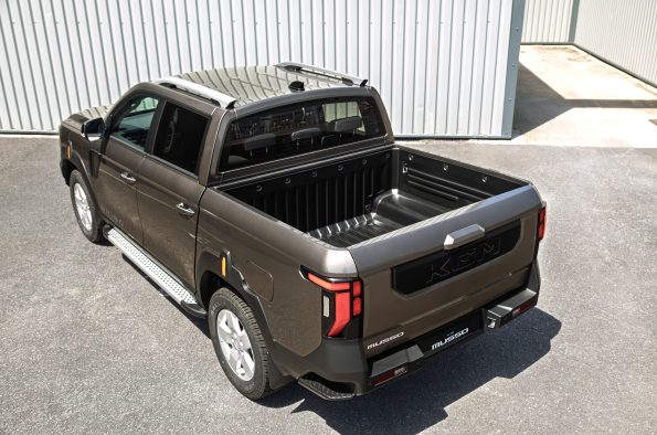 KGM Musso Rhino - Loadbed tailgate closed