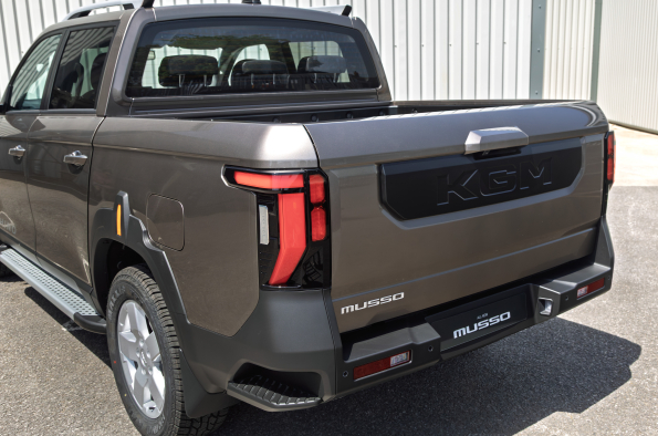 KGM Musso Rhino - Loadbed tailgate closed